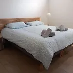 Laura\'S Apartment